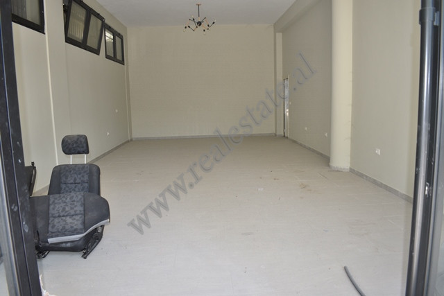 Commercial space for rent near Ali Shefqeti Street in Tirana.
It is positioned on the first floor o